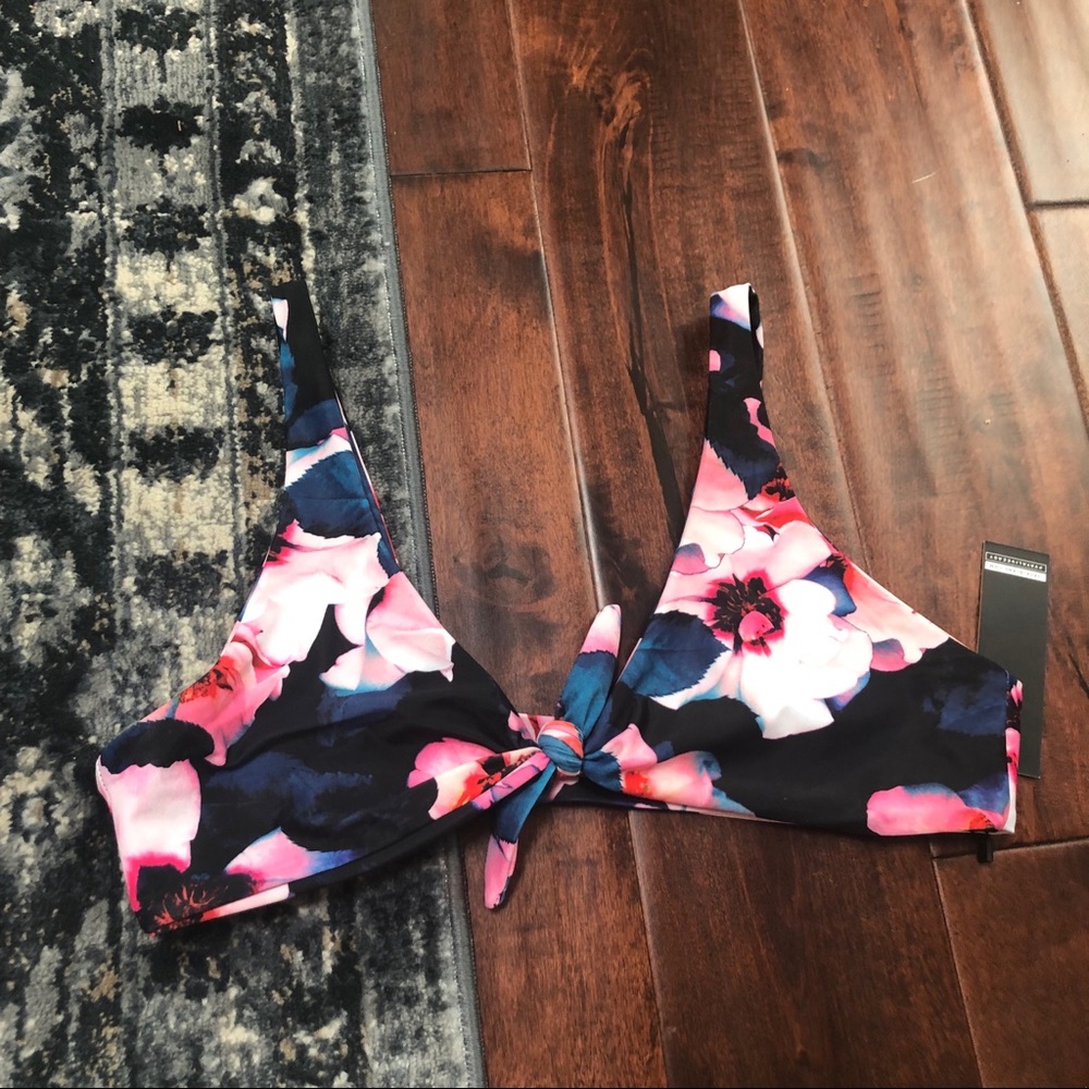 vaya island jaye malibu top